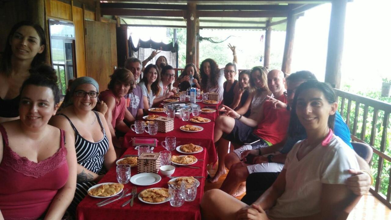 Ba Be Lake-Huyen Hao Homestay מראה חיצוני תמונה