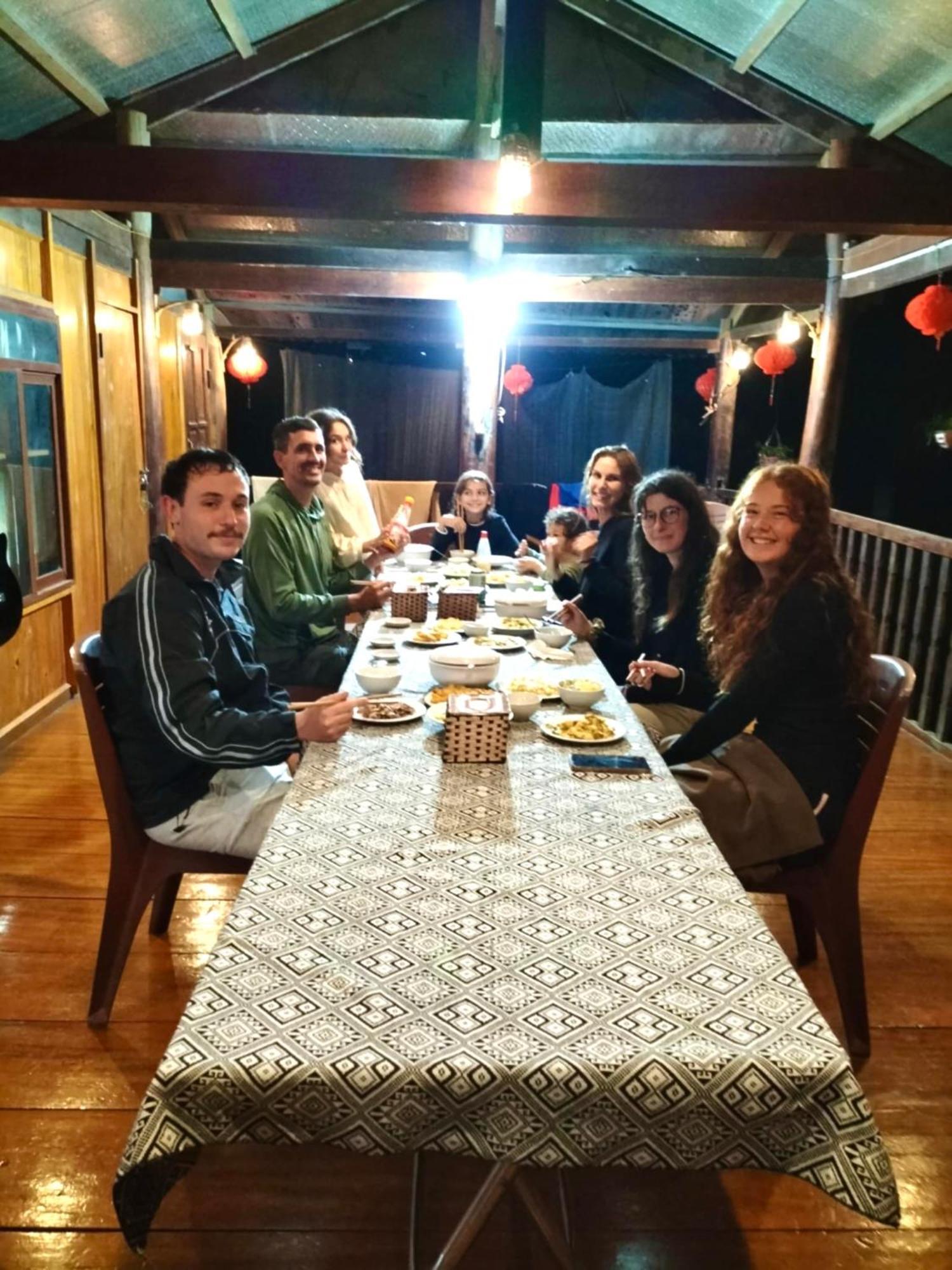 Ba Be Lake-Huyen Hao Homestay מראה חיצוני תמונה